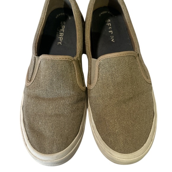 Sperry Tan Slip-On Sneakers with Elastic Goring - Picture 1 of 7